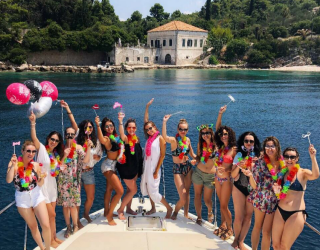 bachelorette party ideas, bachelorette croatia, bachelorette trip croatia, bachelorette destination, dubrovnik bachelorette,